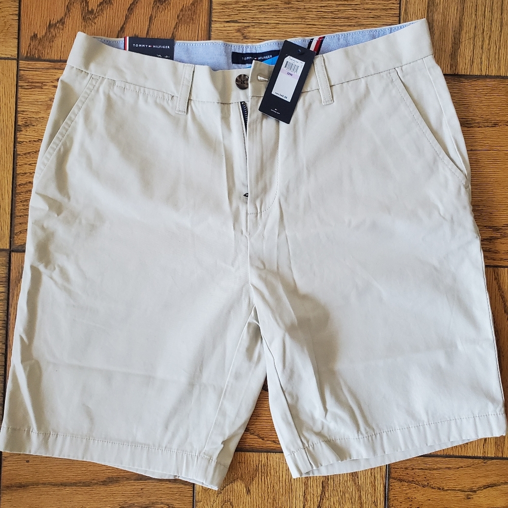 Tommy Hilfiger Shorts - 9" Inseam